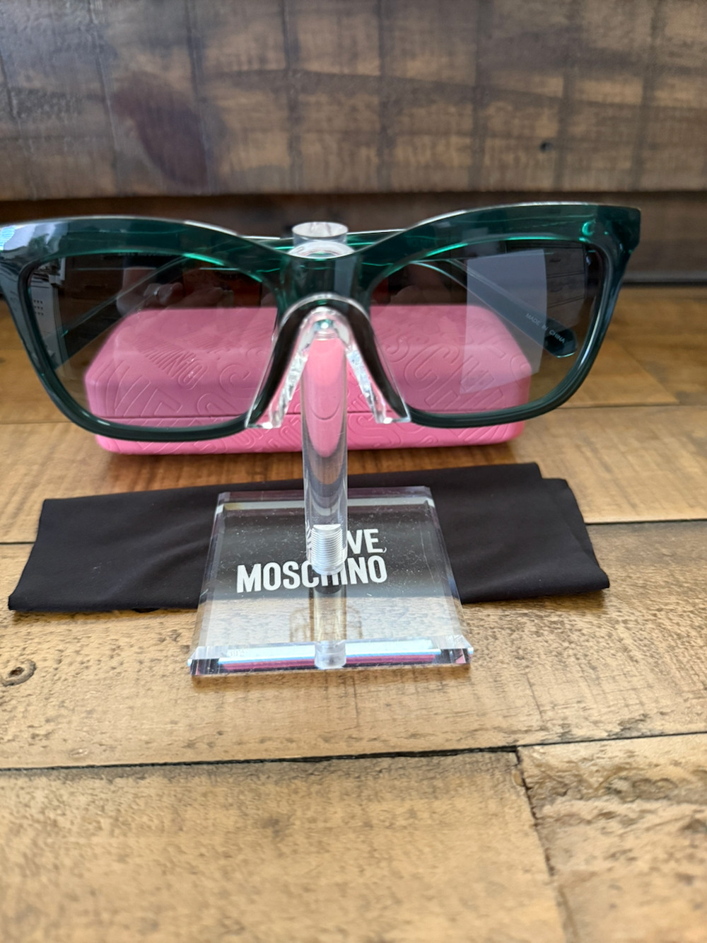 Love Moschino MOL057/S 1EDEQ Sunglasses Women's Green Oversized Square NWOT